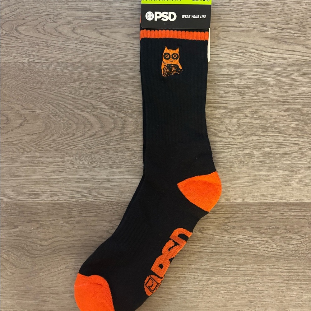 NWT PSD Hooters Men’s 6-13 Socks